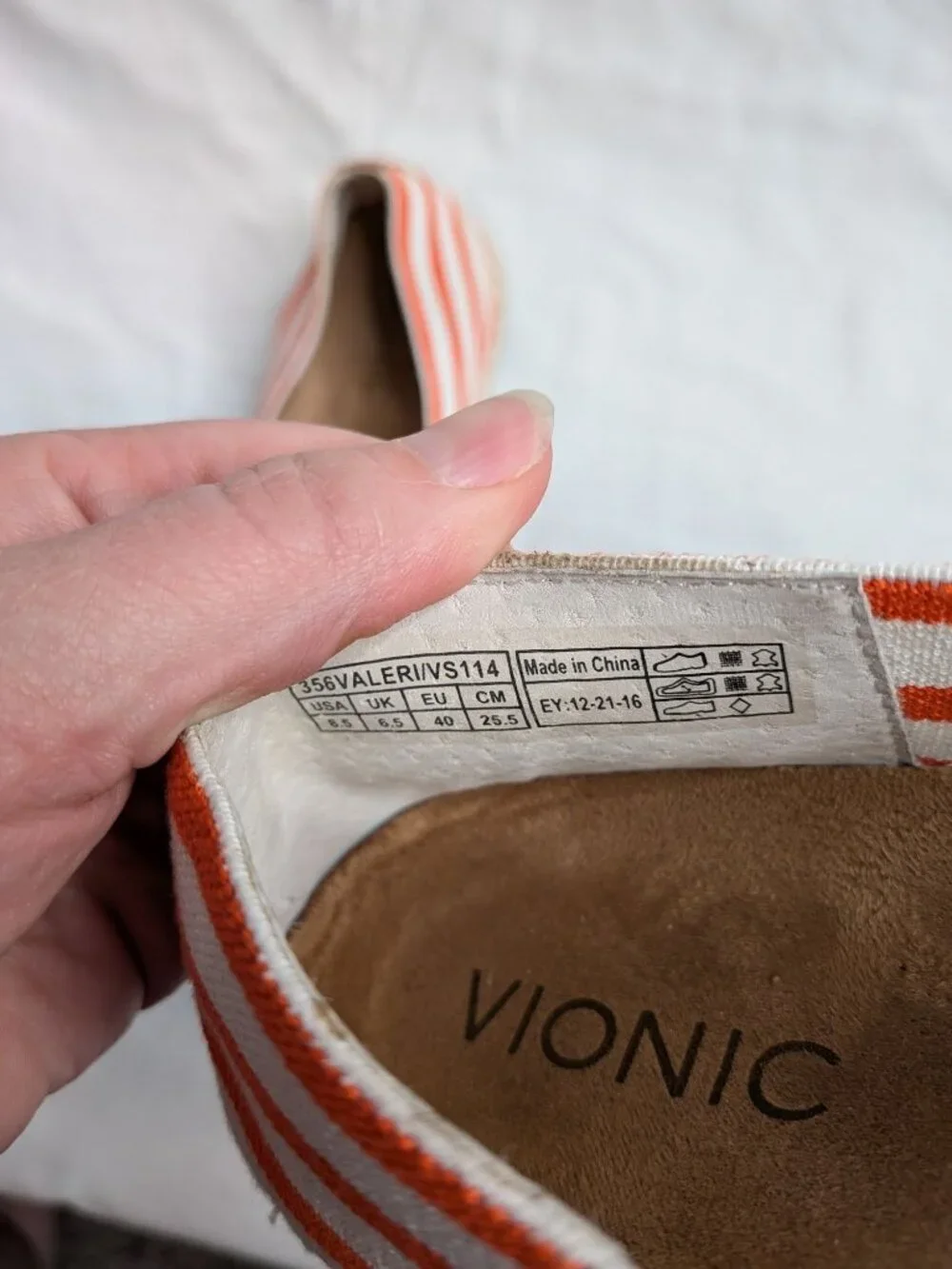 Vionic Womens Striped Canvas Espadrille Valeri Flats Orange White Size 8.5